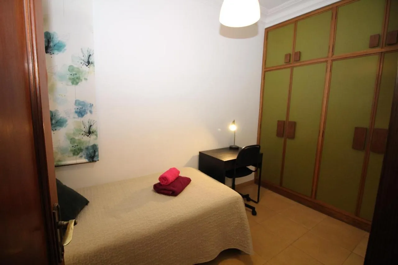Nuevo Balmes Habitaciones Barselona Oda ve Kahvaltı