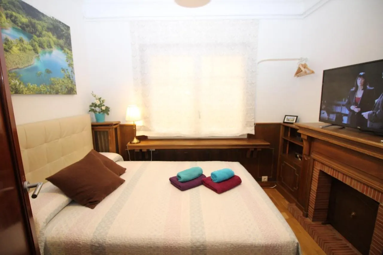 Nuevo Balmes Habitaciones Barselona 0*,