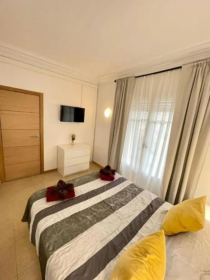 Nuevo Balmes Habitaciones Barselona 0*,  İspanya