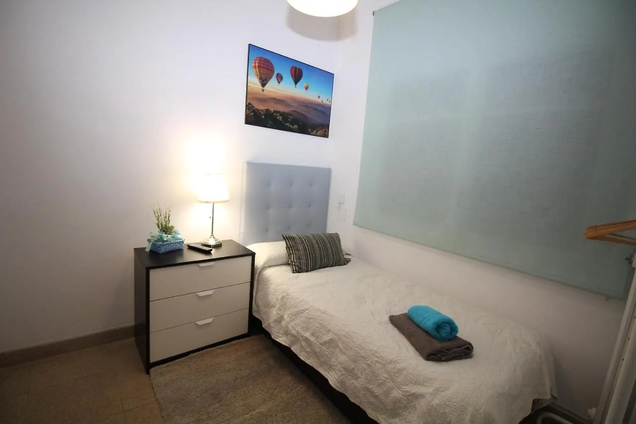 Nuevo Balmes Habitaciones Barselona Oda ve Kahvaltı